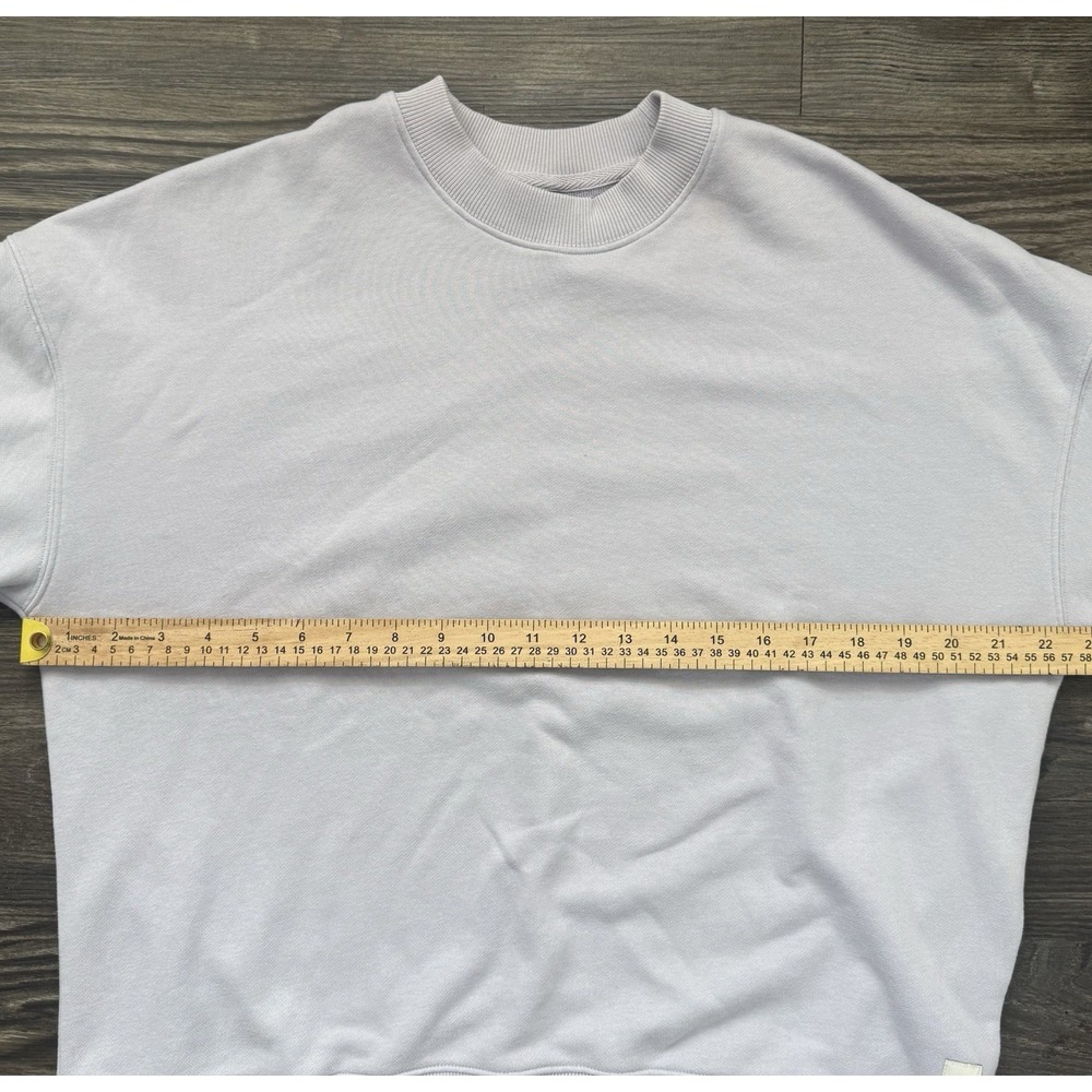 SOLD
Sweatshirt Crewneck Pullover Lavender Ice Small Sold Out - Picture 4 of 6
